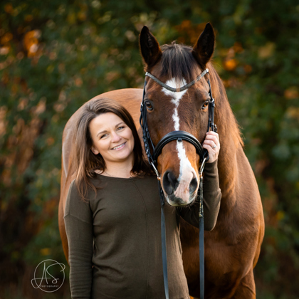 Photographer Aleshia Snyder 